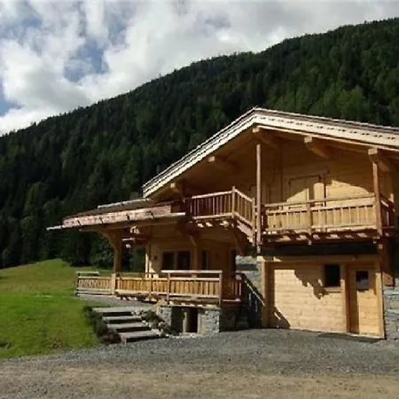Agreable Cabane Avec Jacuzzi 펜션